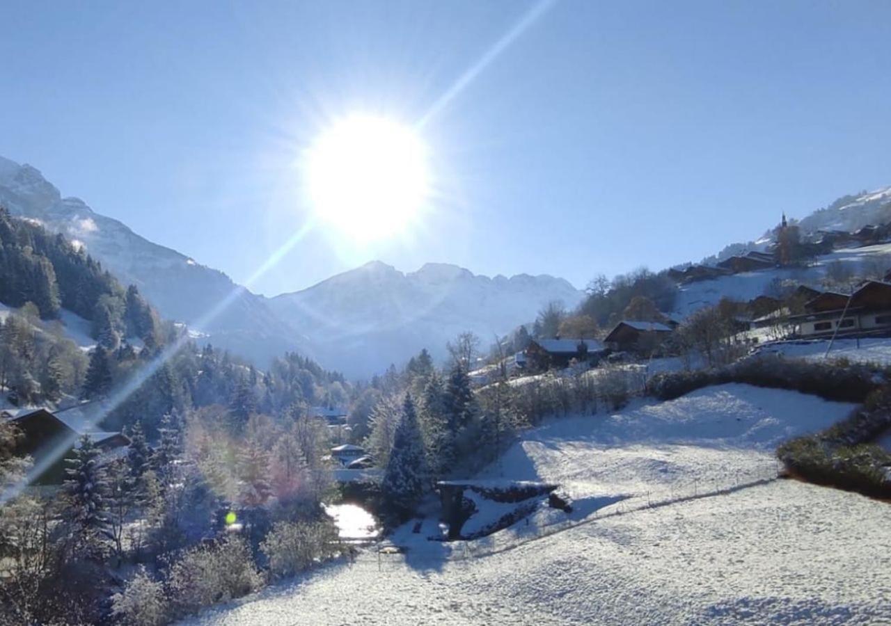 Aparthotel Mountain River Resort Val dʼIlliez Exterior foto