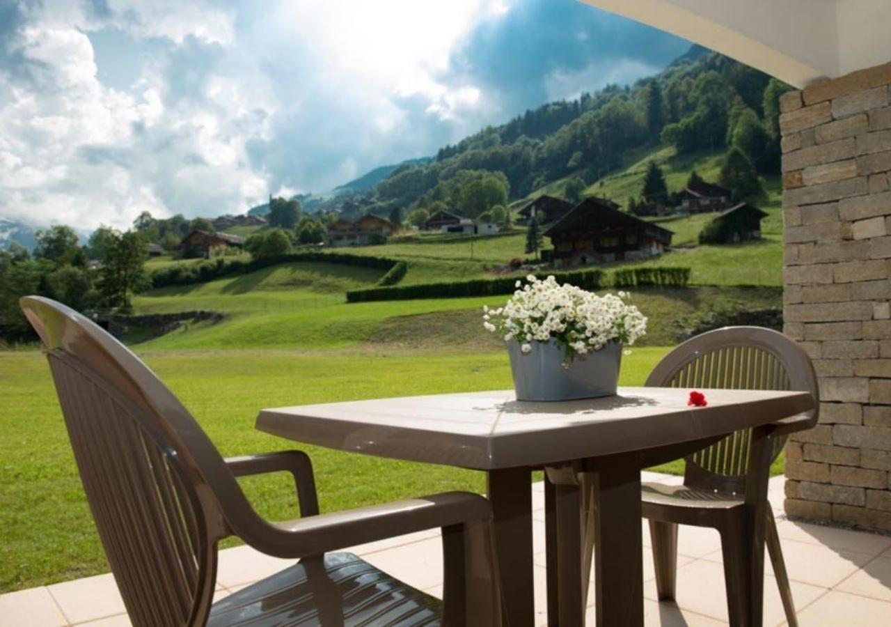 Aparthotel Mountain River Resort Val dʼIlliez Exterior foto