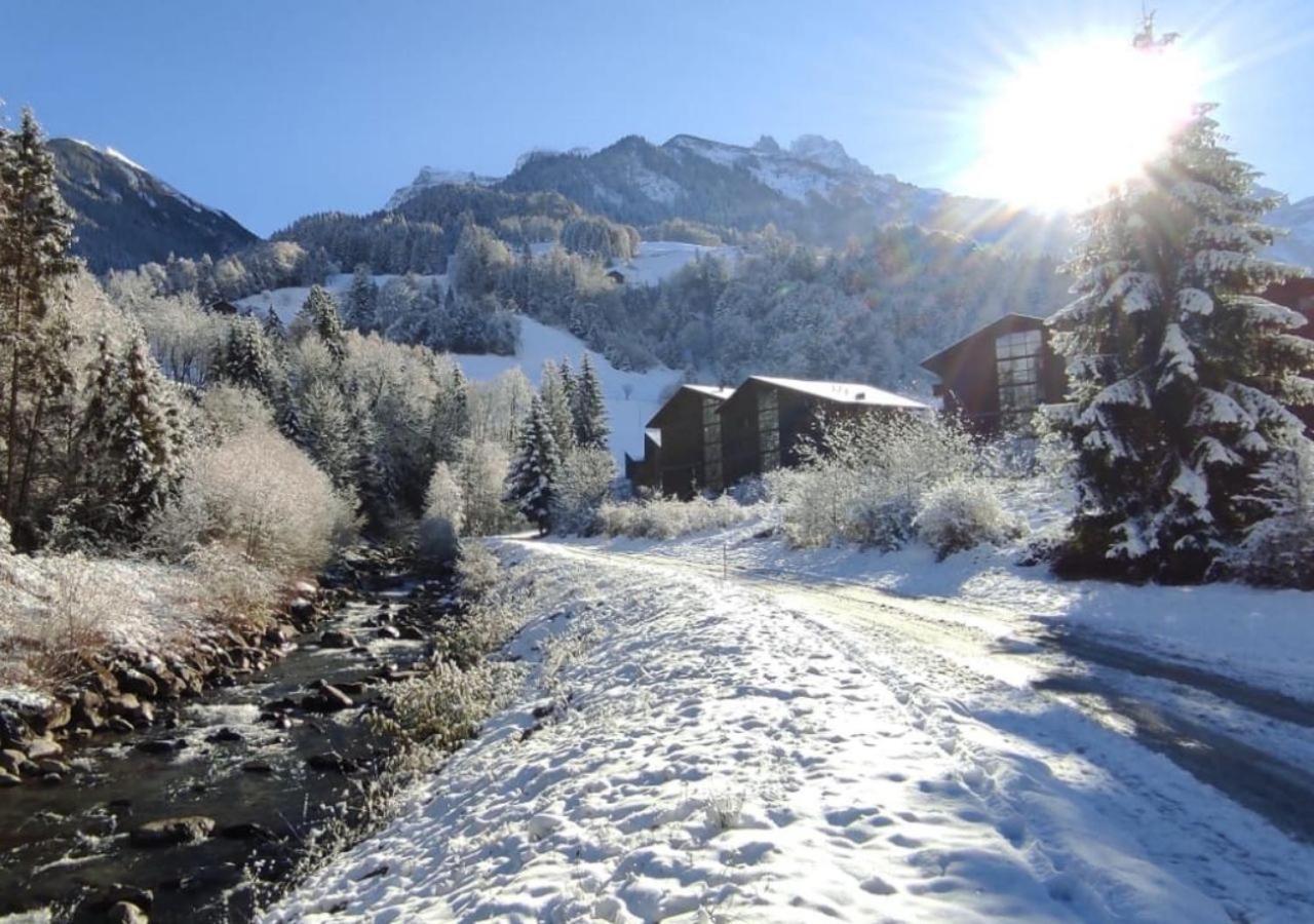 Aparthotel Mountain River Resort Val dʼIlliez Exterior foto