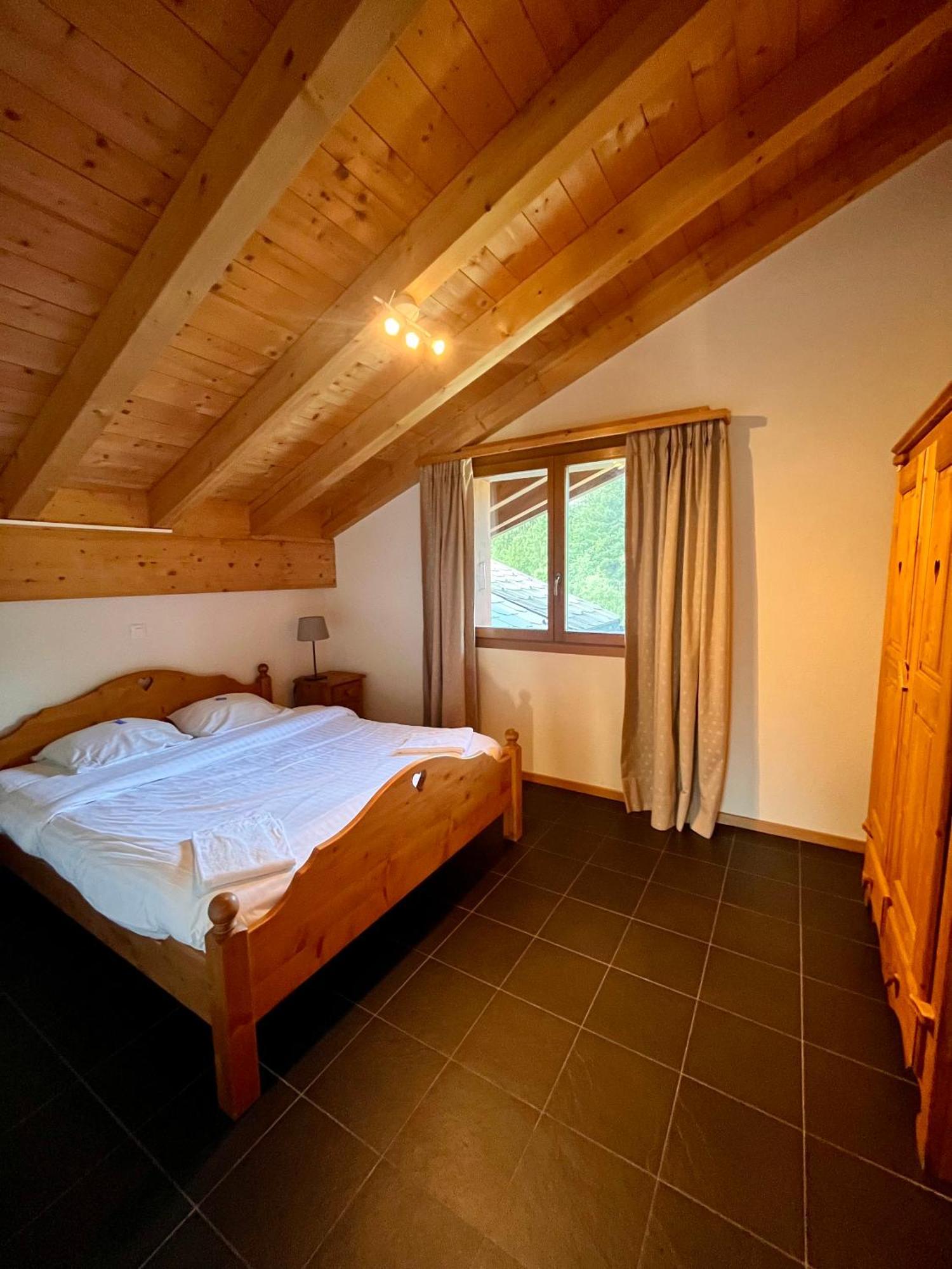 Aparthotel Mountain River Resort Val dʼIlliez Exterior foto