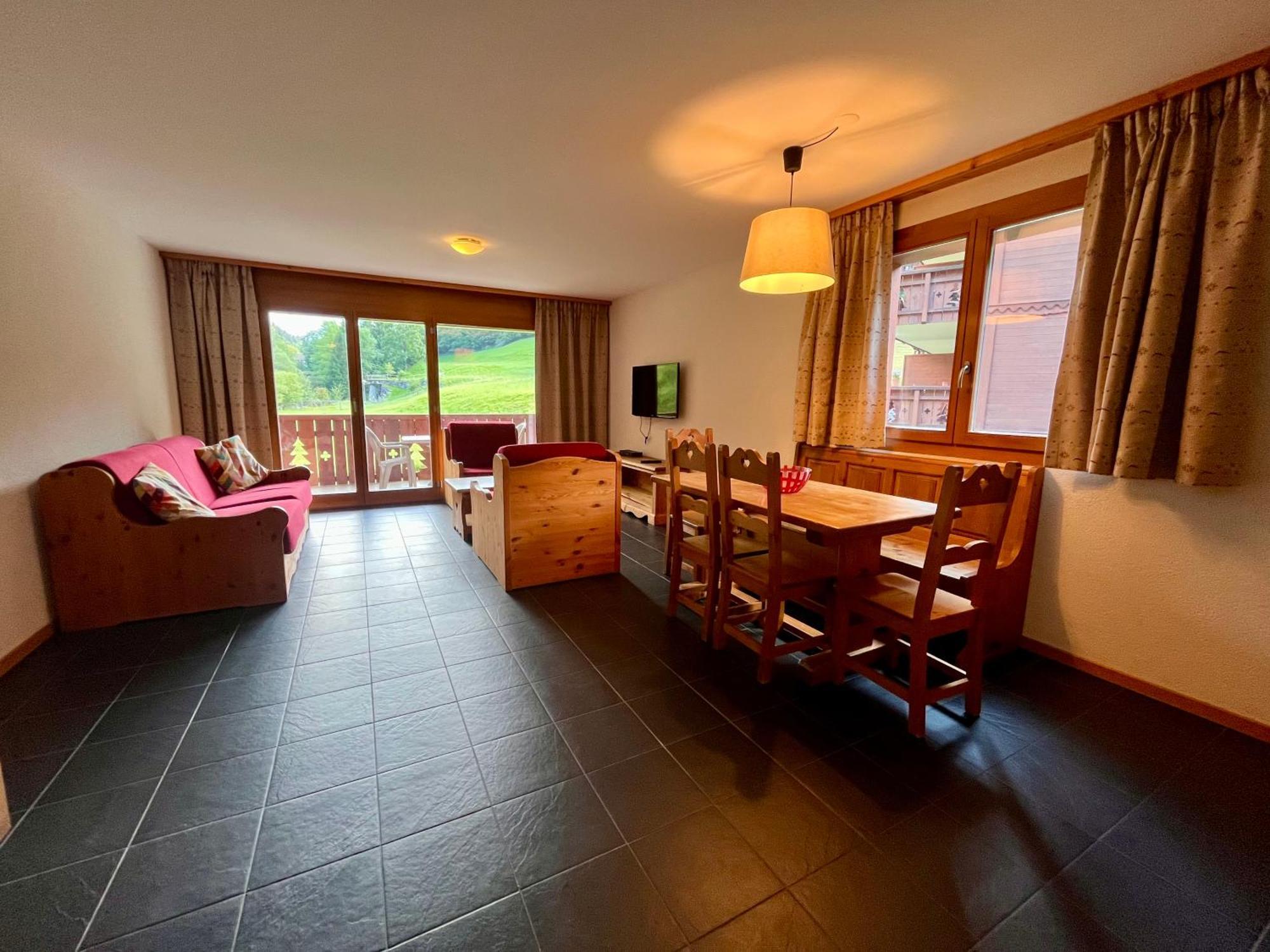 Aparthotel Mountain River Resort Val dʼIlliez Exterior foto