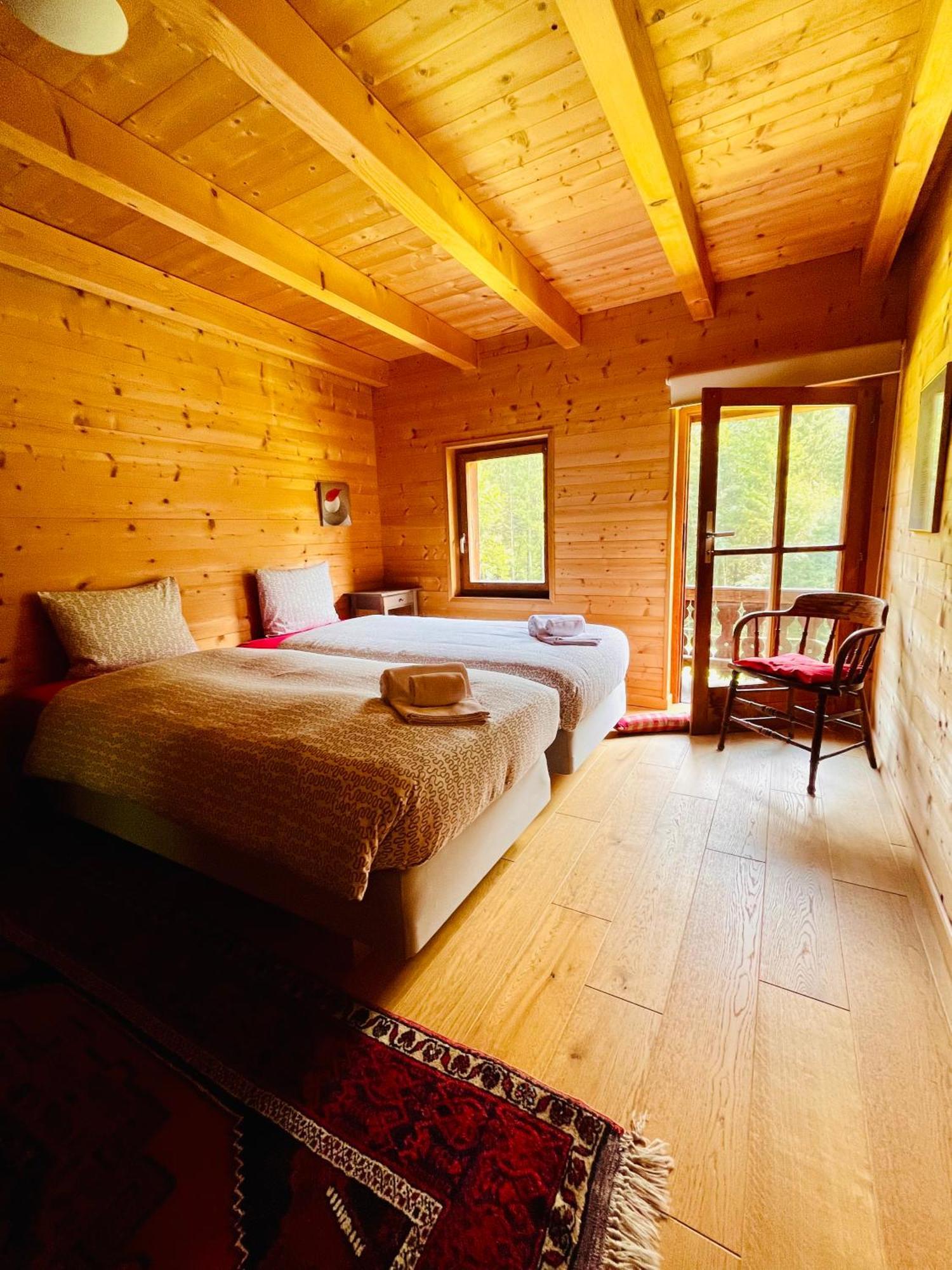 Aparthotel Mountain River Resort Val dʼIlliez Exterior foto